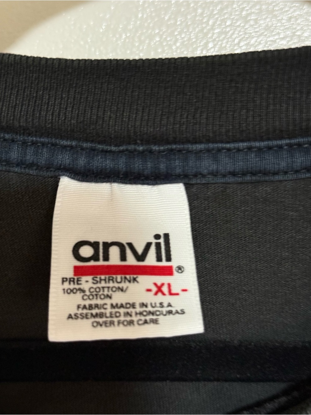 Anvil Vintage Grizzly Bear Graphic Crop Tee Distressed Wildlife T-Shirt Size XL - Picture 9 of 9